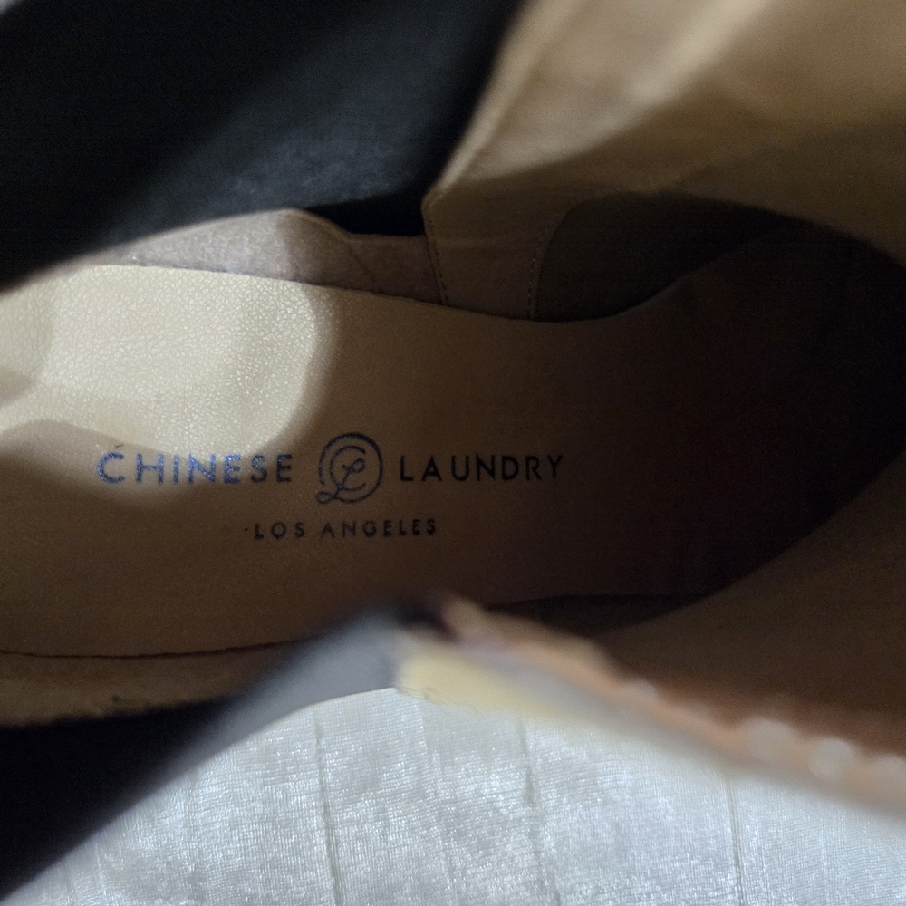 Leopard Print Ankle Boots By Chinese Laundry Size 8 EUC!! - Picture 7 of 8